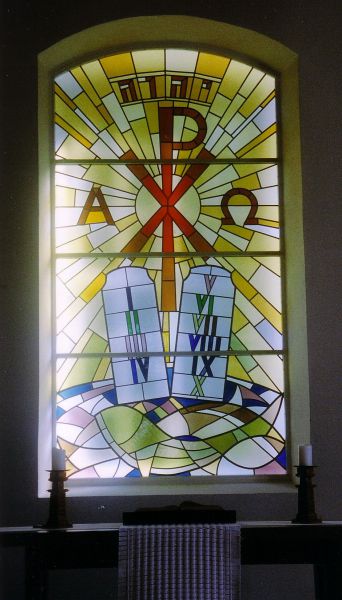 files/eddigehausen/Kirchliche Gebaeude/Kirchenfenster Eddigehausen.jpg files/eddigehausen/Kirchliche Gebaeude/Kirchenfenster Eddigehausen.jpg